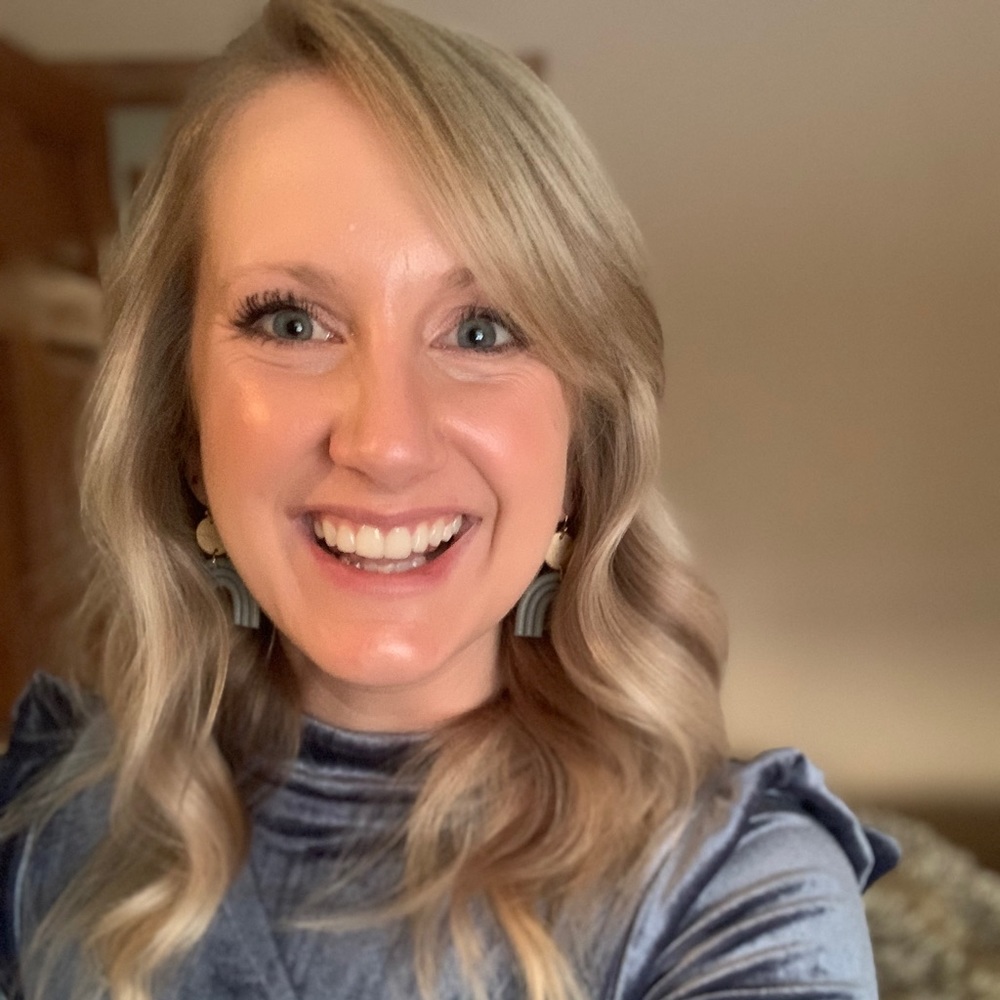 Meet your Posher, Christine